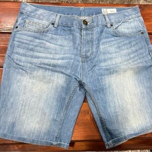 Denim&Co Men's Faded Blue Jean Shorts